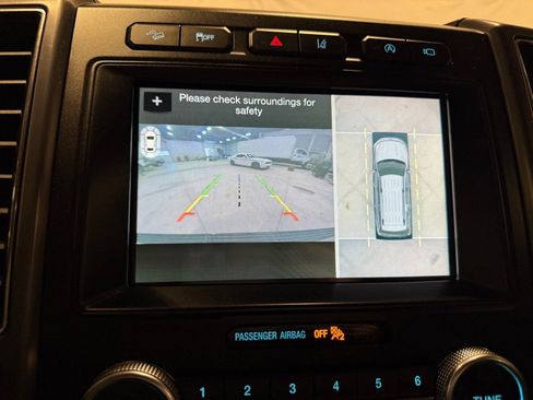 Used 2018 Ford Expedition Max Platinum image 41