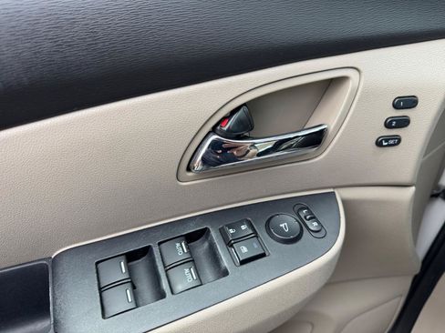 Used 2015 Honda Odyssey Touring image 17