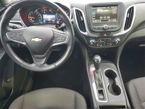 Certified 2019 Chevrolet Equinox LT image 12