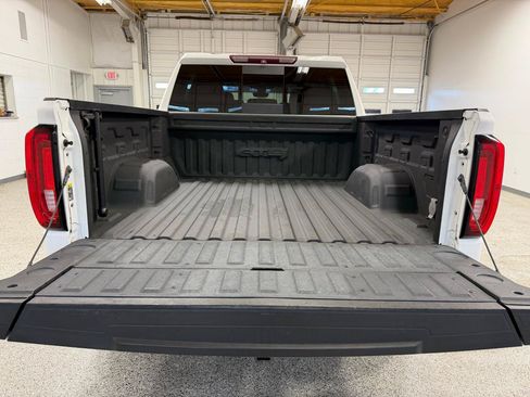 Used 2019 GMC Sierra 1500 AT4 w/ AT4 Premium Package AWD/4WD image 10