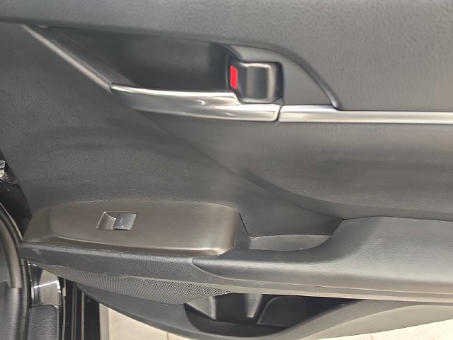 Used 2024 Toyota Camry LE FWD image 14