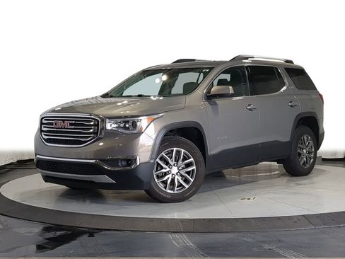 Used 2019 GMC Acadia SLT image 1