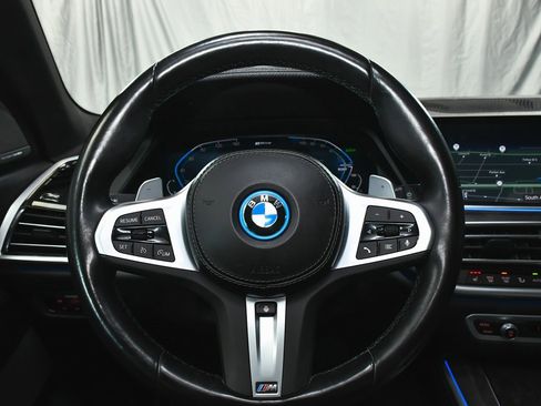 Used 2023 BMW X5 xDrive45e w/ M Sport Package image 42