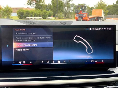 Used 2025 BMW X7 xDrive40i w/ Executive Package image 69