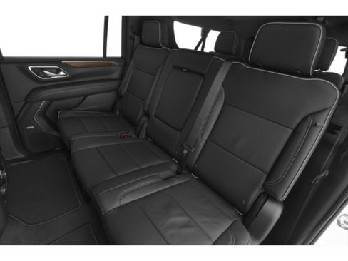 Used 2023 Chevrolet Suburban Premier w/ Premium Package AWD/4WD image 10