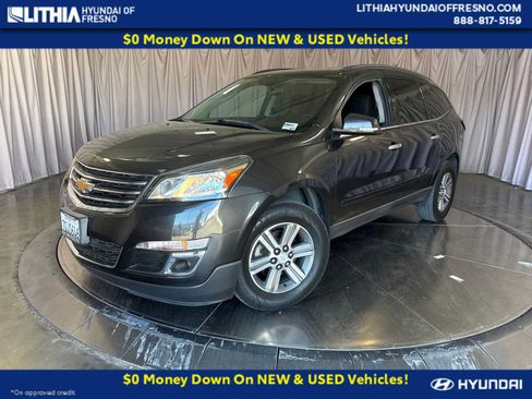 Used 2015 Chevrolet Traverse LT FWD image 1