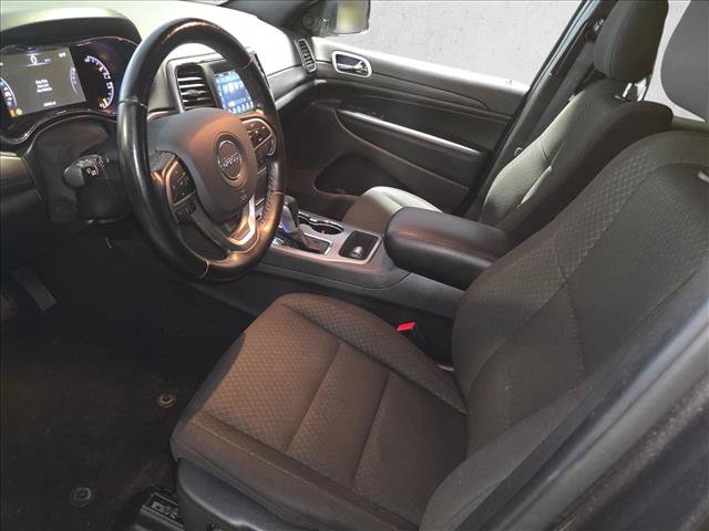 Used 2021 Jeep Grand Cherokee Laredo AWD/4WD image 17