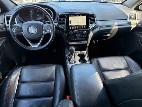 Used 2022 Jeep Grand Cherokee Limited image 4