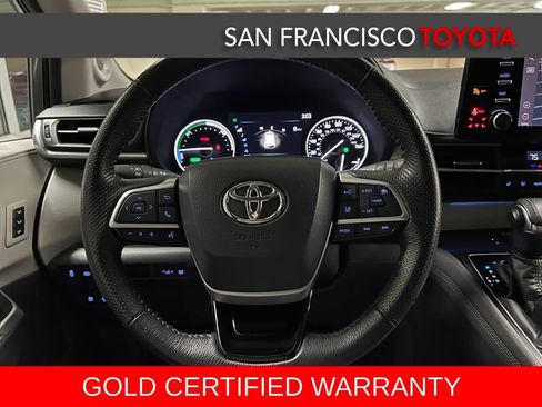 Certified 2021 Toyota Sienna Limited image 37