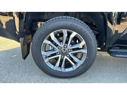 New 2026 Toyota 4Runner Limited AWD/4WD image 72