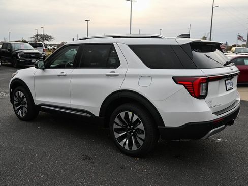 New 2026 Ford Explorer Platinum w/ LUX Leather Package image 7