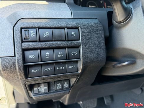 New 2026 Toyota Tacoma 4x4 Double Cab Hybrid image 21