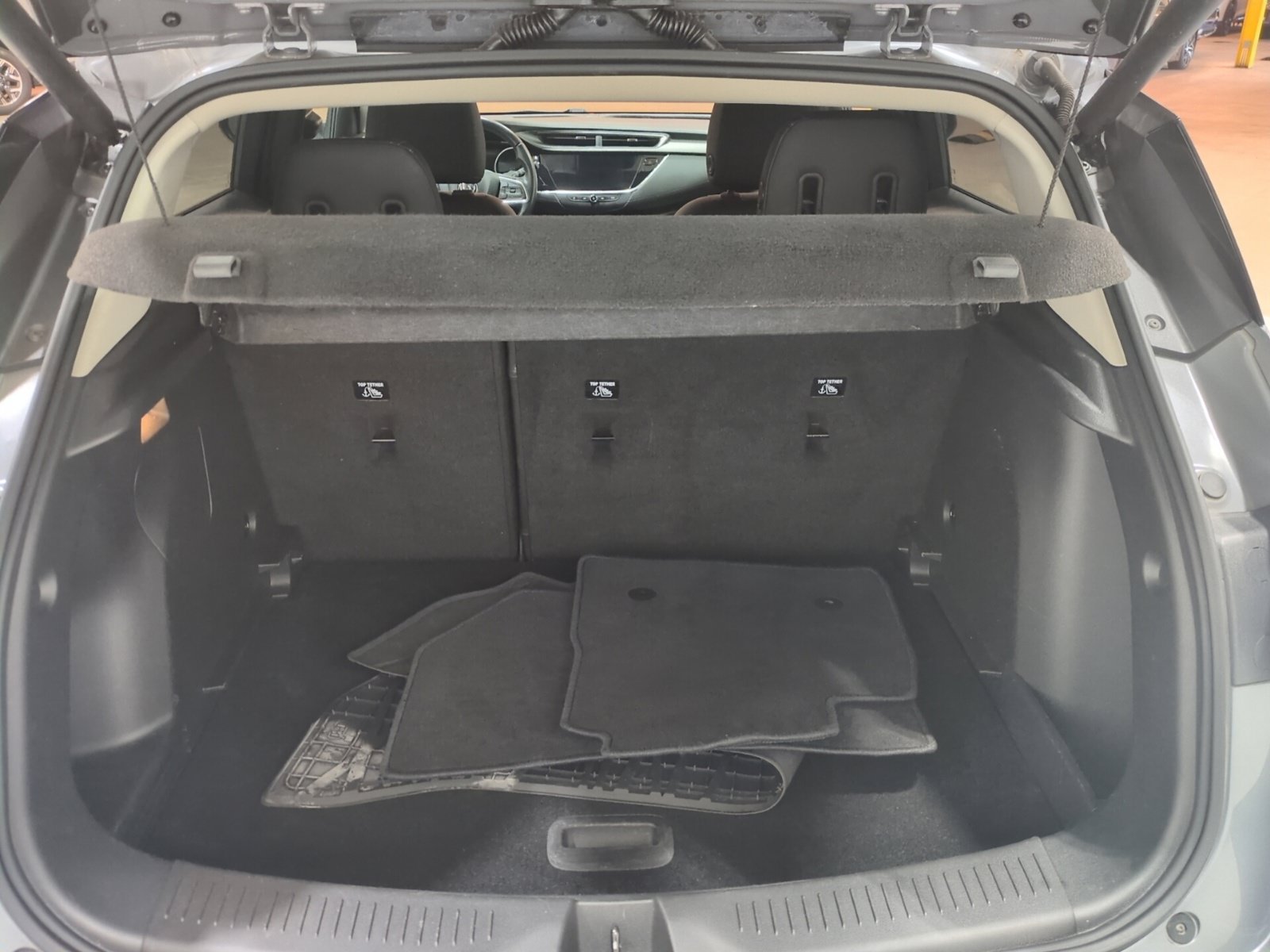 Used 2020 Buick Encore GX Select FWD image 12