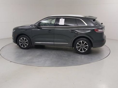 Used 2023 Lincoln Nautilus FWD w/ Premium Package image 17