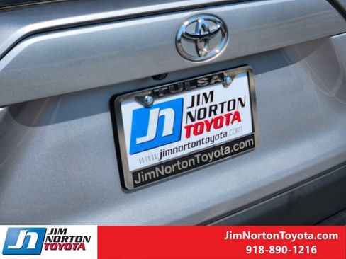 Used 2024 Toyota RAV4 XLE w/ Convenience Package FWD image 12