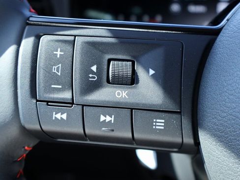 New 2026 Nissan Kicks SR w/ Cold Weather Package image 10