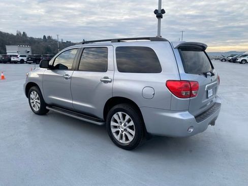 Used 2011 Toyota Sequoia Limited image 6