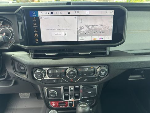 New 2026 Jeep Wrangler Unlimited Sport AWD/4WD image 13
