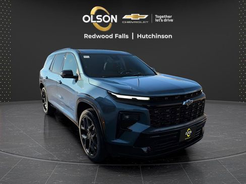 Certified 2025 Chevrolet Traverse RS w/ LPO, Floor Liner Package image 7