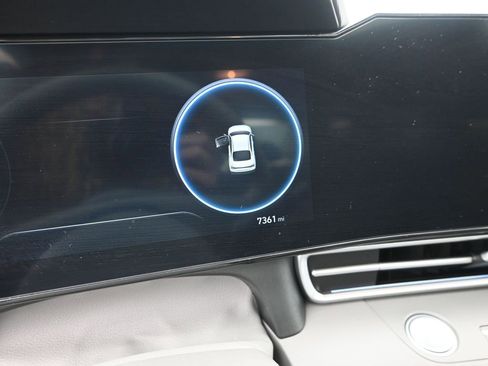 Certified 2025 Hyundai Elantra SEL image 21