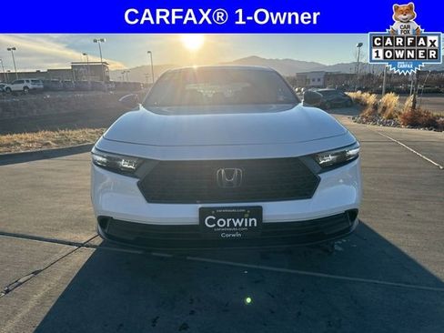 Used 2023 Honda Accord Sport image 2