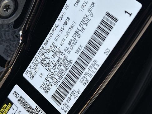 New 2026 Toyota Tundra SR5 AWD/4WD image 17