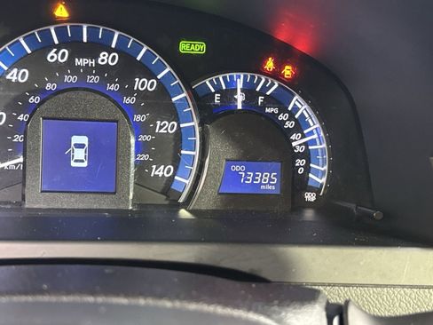 Used 2014 Toyota Camry XLE w/ Leather Package image 21