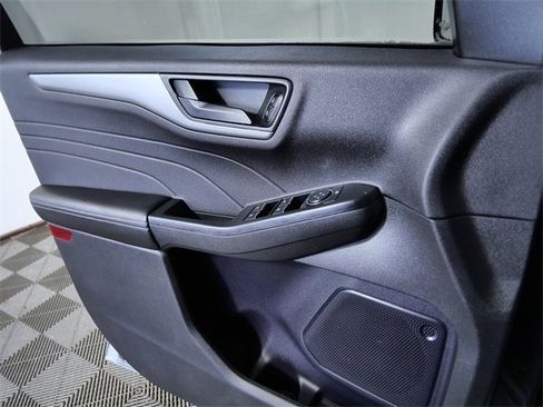 Certified 2024 Ford Escape Active image 25