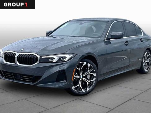 Used 2026 BMW 330i Sedan w/ Convenience Package RWD image 1