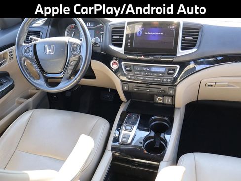 Used 2018 Honda Pilot Touring image 18