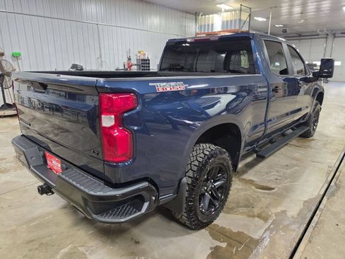 Used 2021 Chevrolet Silverado 1500 LT Trail Boss w/ Bed Protection Package AWD/4WD image 7