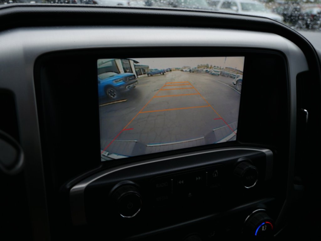 Used 2015 GMC Sierra 1500 SLT w/ SLT Crew Cab Value Package AWD/4WD image 32