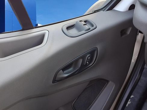 New 2025 Ford Transit 350 148 Low Roof AWD image 19