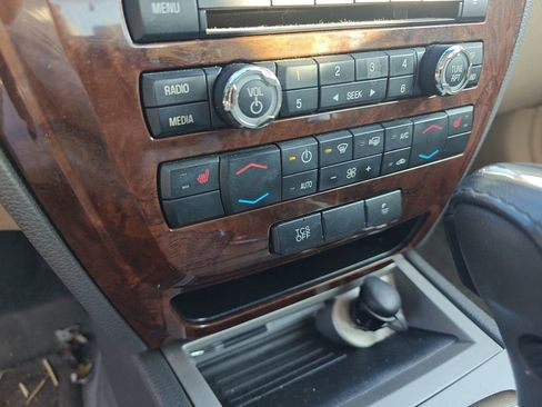 Used 2012 Ford Fusion SEL image 14