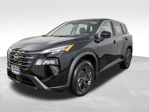 Used 2026 Nissan Rogue SV w/ Cold Weather Package AWD/4WD image 5
