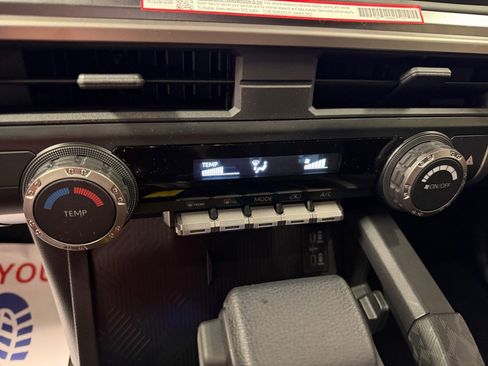 Used 2025 Toyota 4Runner SR5 image 21