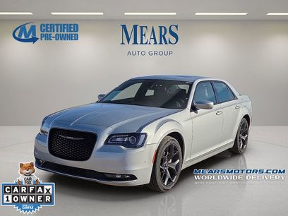 Used 2023 Chrysler 300 S