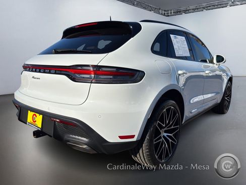 Used 2022 Porsche Macan image 4