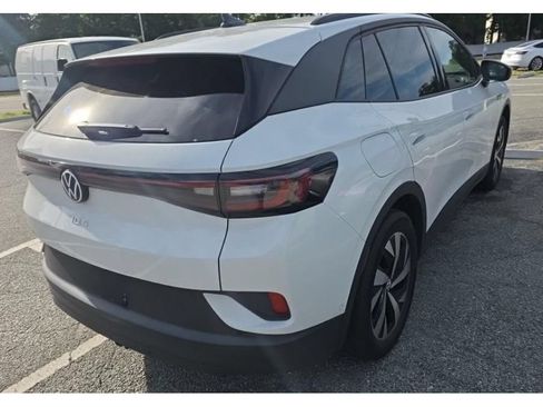 Used 2023 Volkswagen ID.4 Pro AWD/4WD image 3