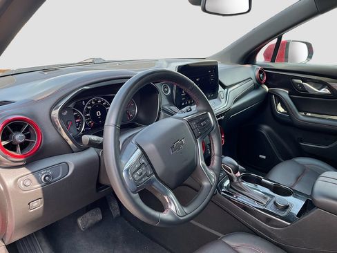 Used 2023 Chevrolet Blazer RS w/ Enhanced Convenience Package AWD/4WD image 9
