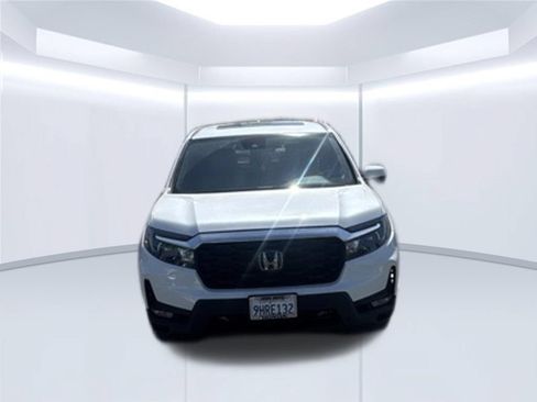 Used 2023 Honda Passport EX-L image 4