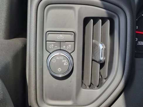 New 2026 GMC Sierra 3500 Pro w/ Convenience Package RWD image 19