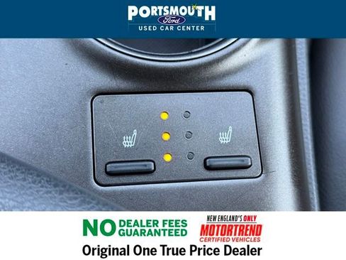 Used 2024 Toyota Camry SE w/ Cold Weather Package image 10