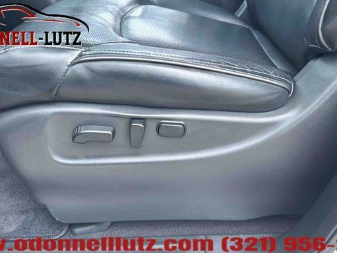 Used 2019 INFINITI QX80 Luxe w/ 22" Wheel Package RWD image 9