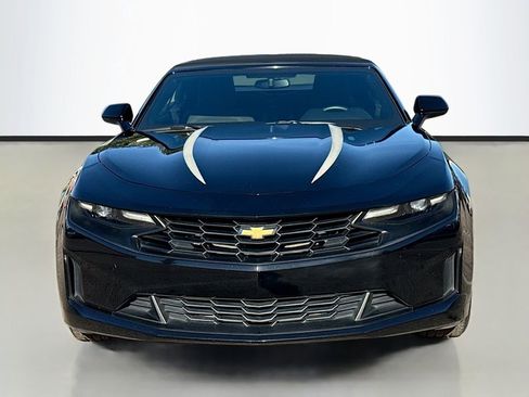 Used 2019 Chevrolet Camaro LT image 8