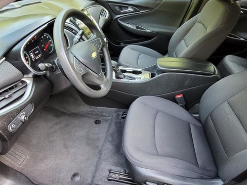 Used 2022 Chevrolet Malibu LT image 6