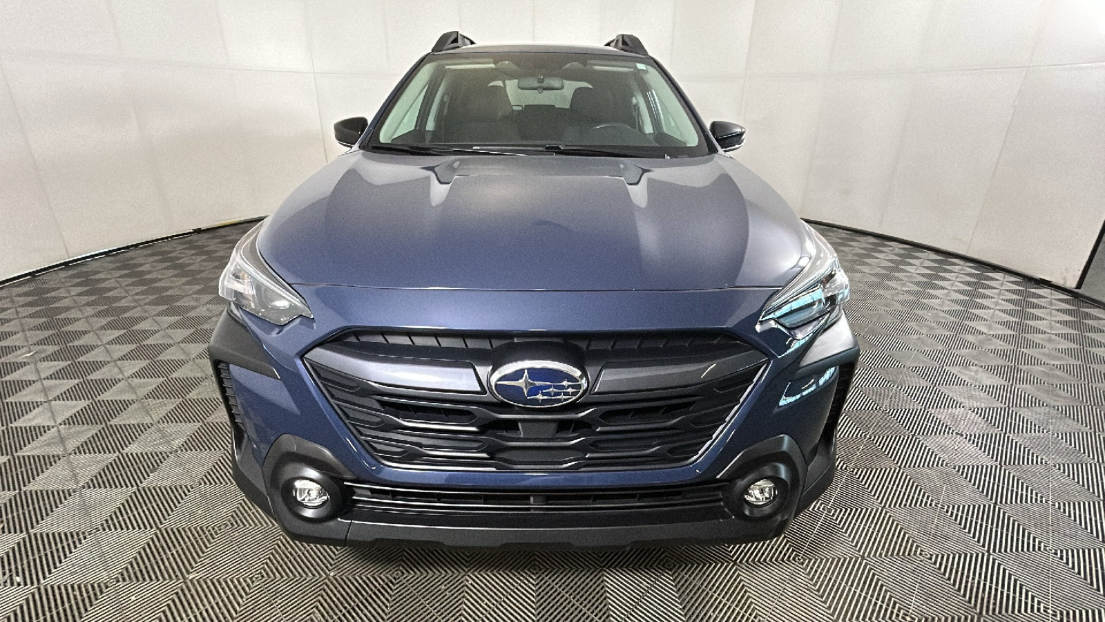 Used 2025 Subaru Outback Premium AWD/4WD image 8