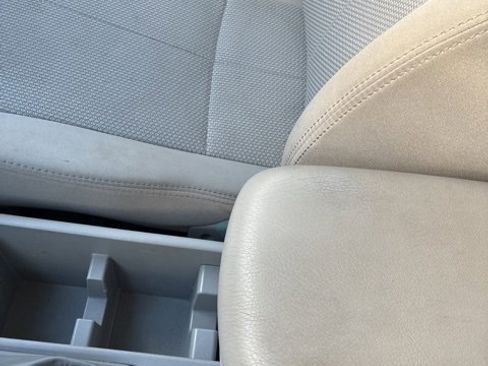 Used 2012 Subaru Forester 2.5X Premium w/ All-Weather Pkg image 20