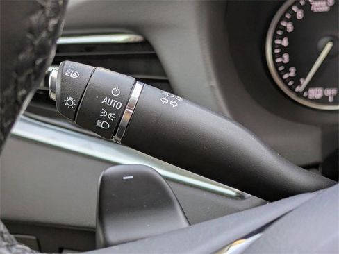 Used 2024 Buick Enclave Premium w/ Experience Buick Package image 28