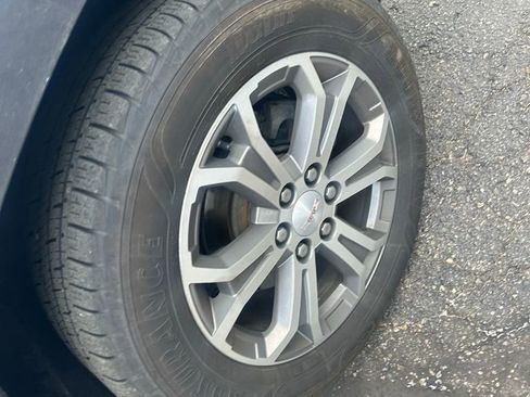 Used 2013 GMC Acadia SLT FWD image 4